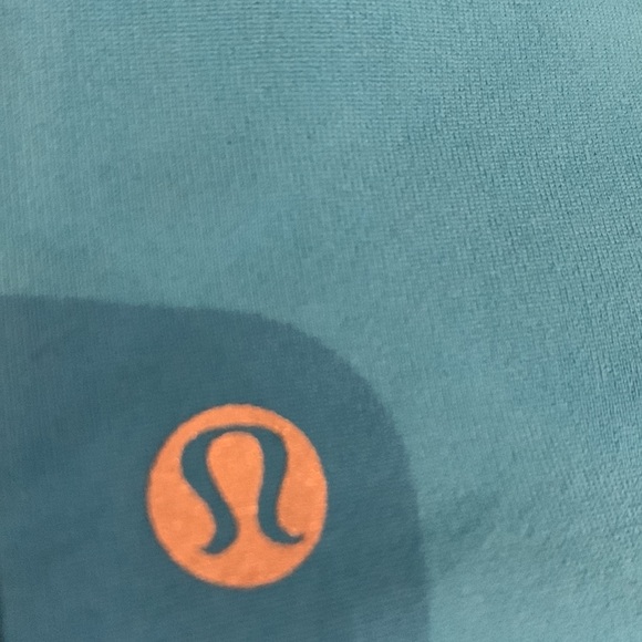 EUC Lululemon Vibrant Blue Define Jacket - size 10 - Picture 12 of 16